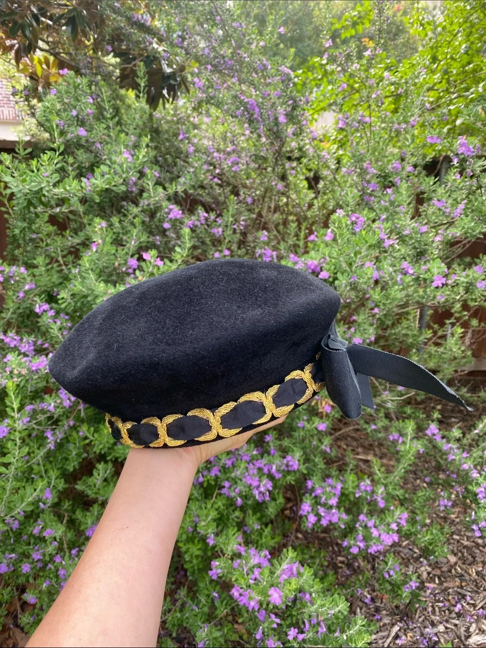 1980’s Eric Javits Mohair Velvet Beret Hat with Gold Cord and Ribbon Bow - Picture 15 of 16